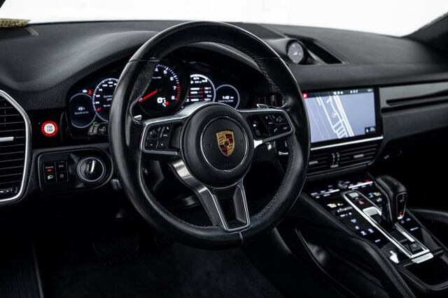 2020 Cayenne picture #14