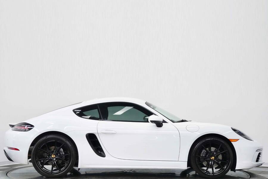 2021 718 Cayman -Premium Package, Sport Chrono Package picture #3