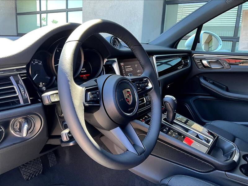2025 Macan picture #4