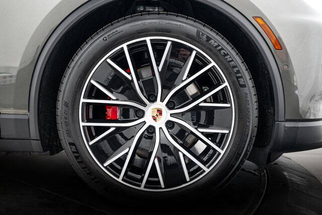 2025 Macan Electric 4S picture #11