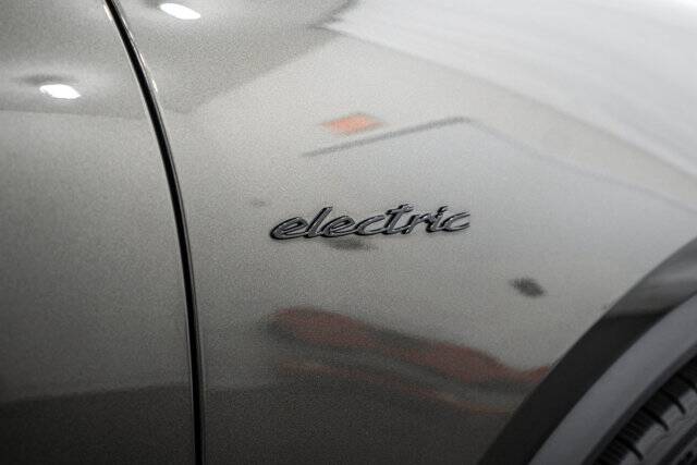 2025 Macan Electric 4S picture #12