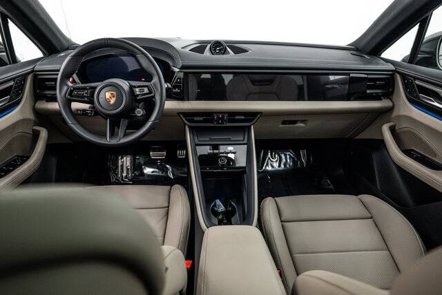2025 Macan Electric 4S picture #13
