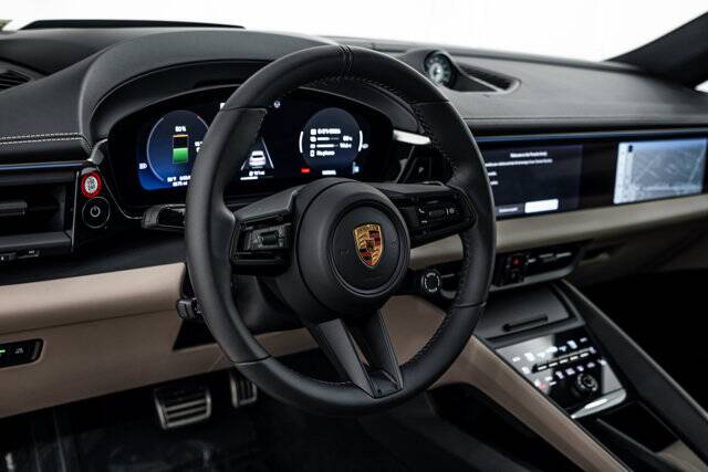 2025 Macan Electric 4S picture #15
