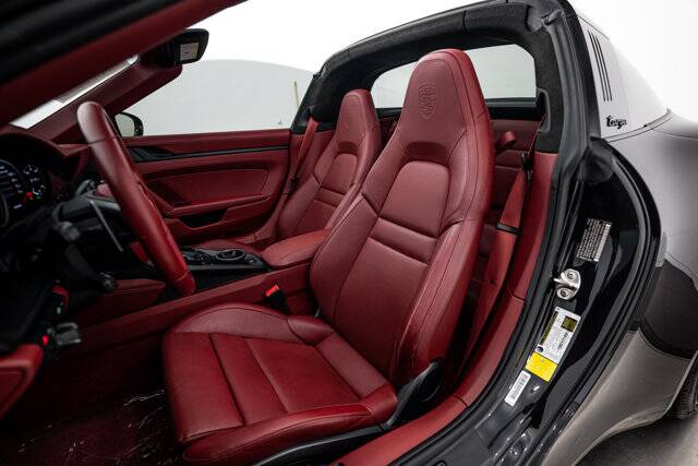 2022 911 Targa 4 GTS picture #5