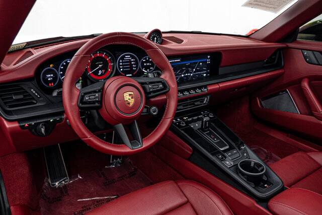 2022 911 Targa 4 GTS picture #13
