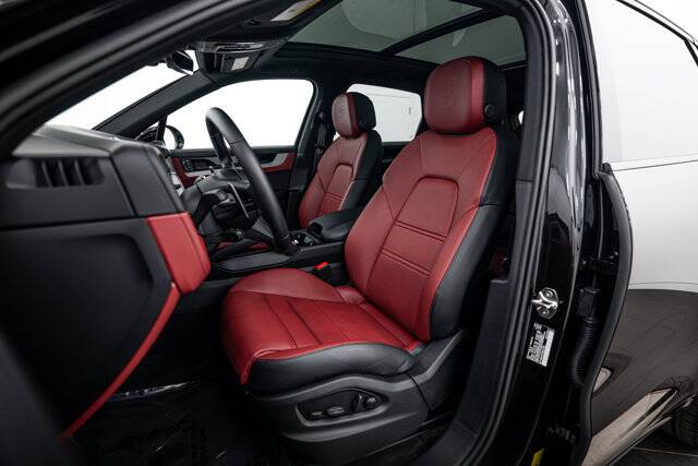2026 Cayenne picture #5