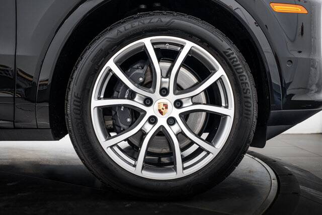 2026 Cayenne picture #11