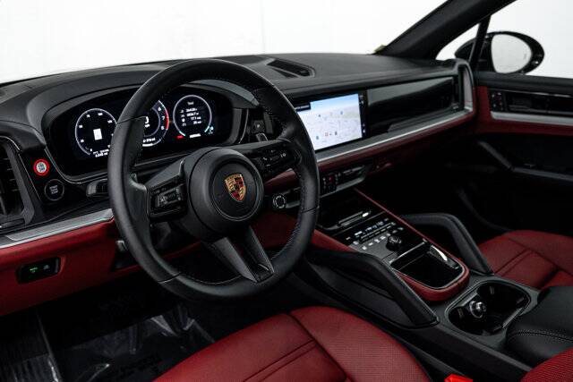 2026 Cayenne picture #13