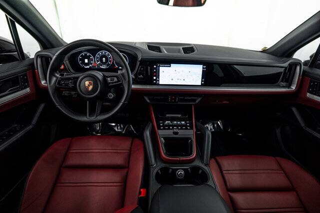 2026 Cayenne picture #14
