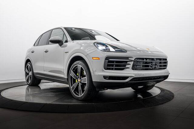 2023 Cayenne Platinum Edition E-Hybrid picture #9