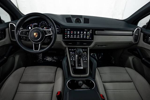 2023 Cayenne Platinum Edition E-Hybrid picture #12
