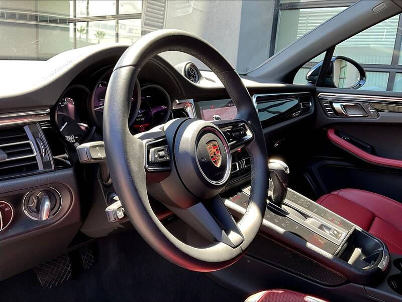 2025 Macan picture #4