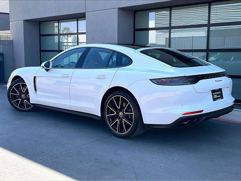 2023 Panamera Platinum Edition picture #3