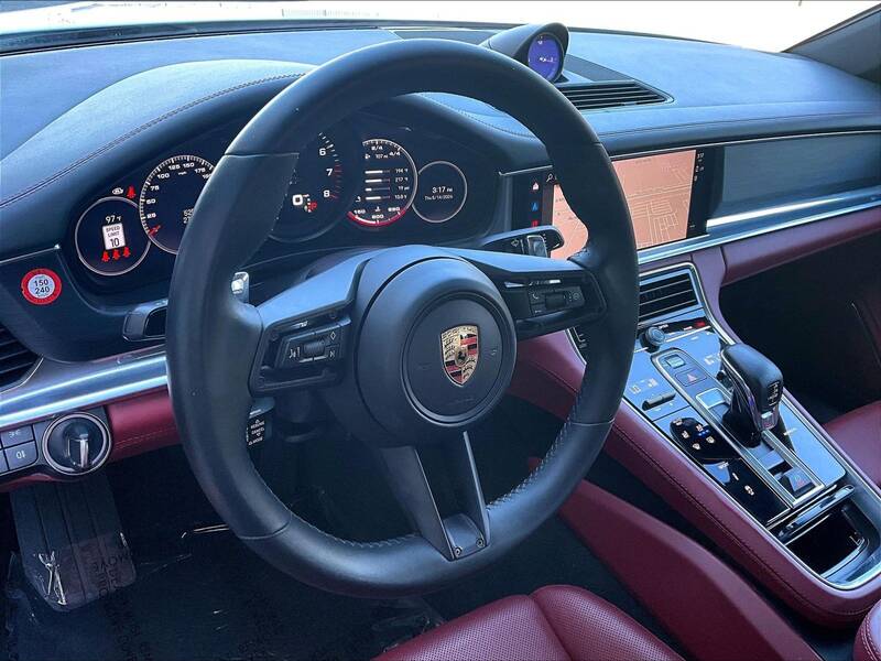 2023 Panamera Platinum Edition picture #4