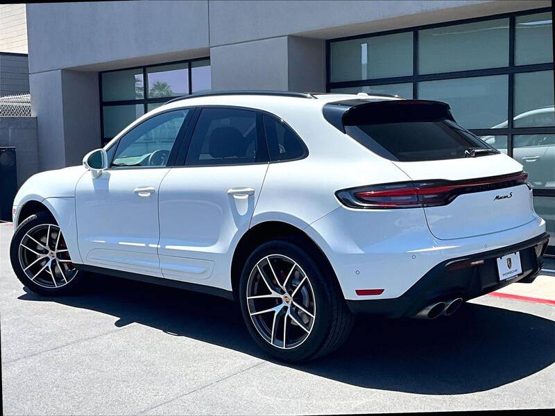 2023 Macan S picture #3