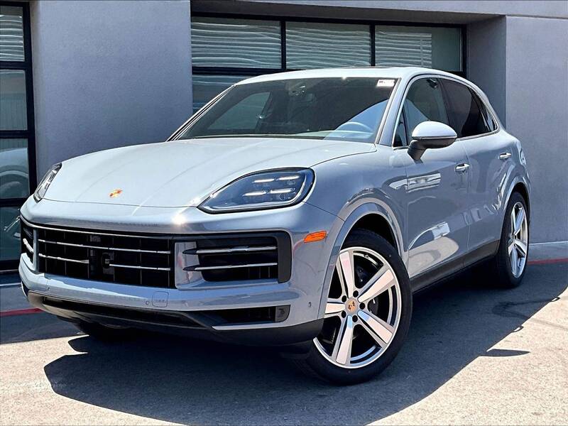 2025 Cayenne picture #1