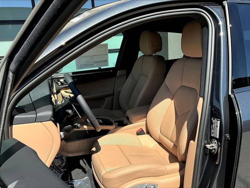 2025 Macan picture #5