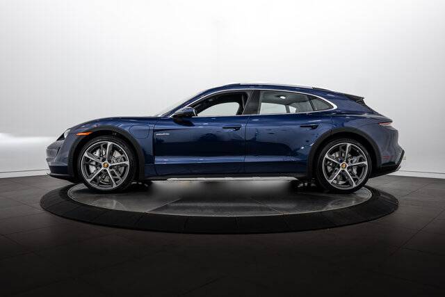 2024 Taycan 4S Cross Turismo picture #2