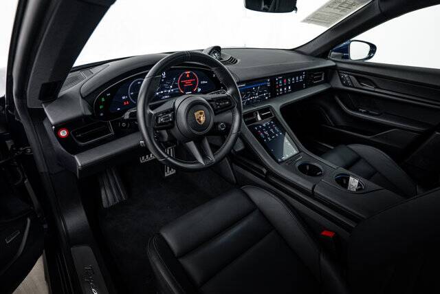 2024 Taycan 4S Cross Turismo picture #15