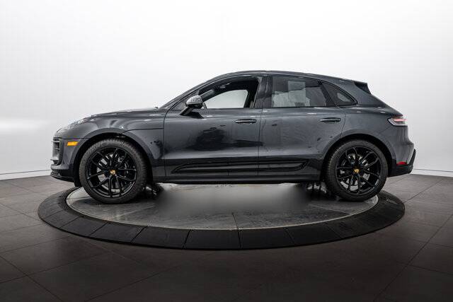 2024 Macan GTS picture #2