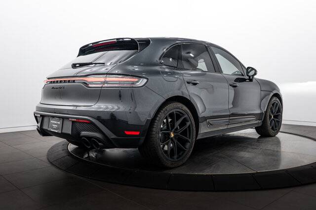 2024 Macan GTS picture #7