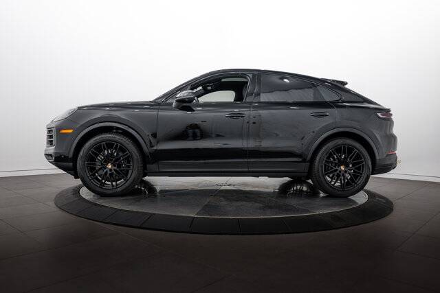 2025 Cayenne picture #2