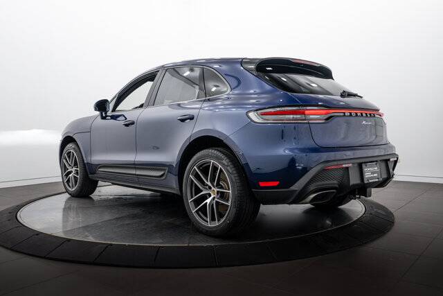 2026 Macan picture #3