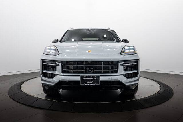 2026 Cayenne picture #10