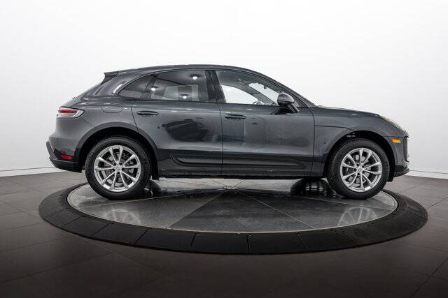 2026 Macan picture #8