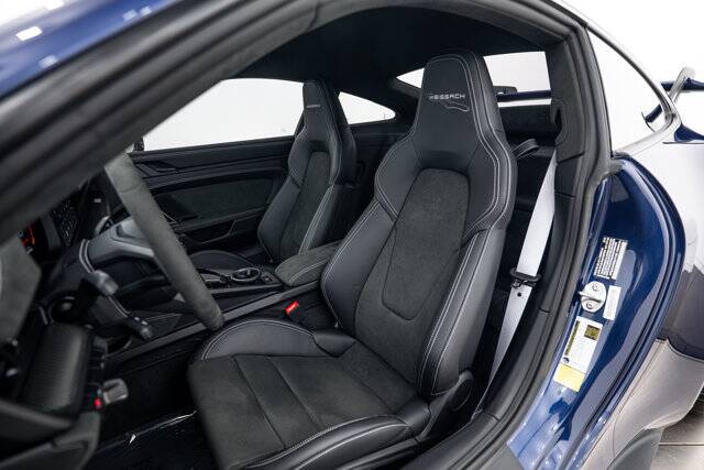 2025 911 GT3 picture #5