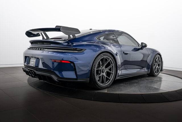 2025 911 GT3 picture #7