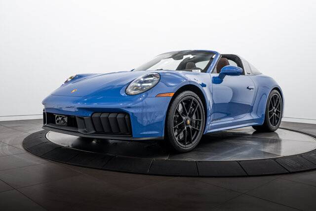 2025 911 4 GTS picture #1