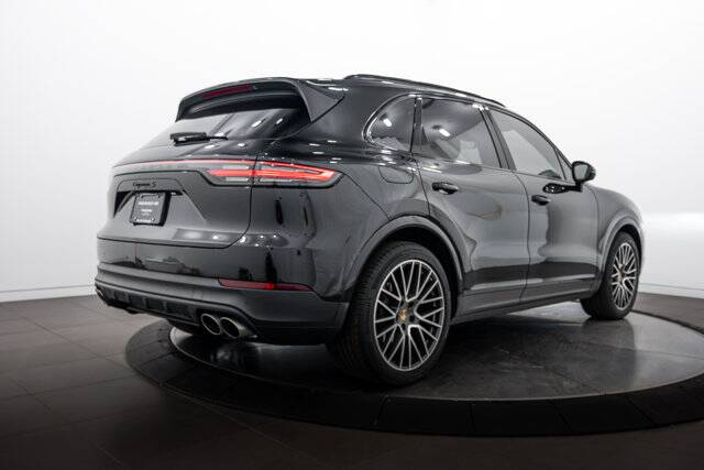 2023 Cayenne S picture #7