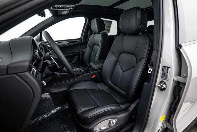 2026 Macan picture #5