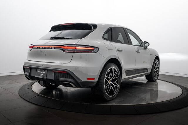 2026 Macan picture #7