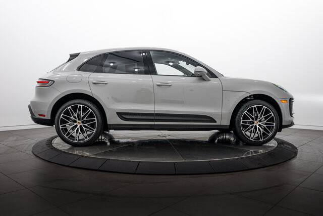 2026 Macan picture #8