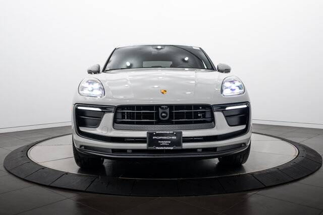 2026 Macan picture #10