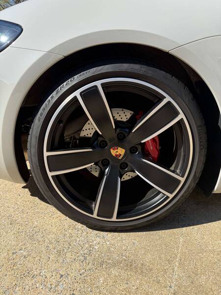 2025 Boxster GTS 4.0 picture #8