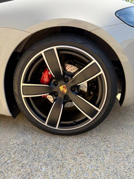 2025 Boxster GTS 4.0 picture #9