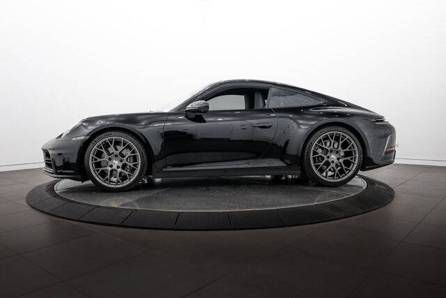2025 911 Carrera picture #2