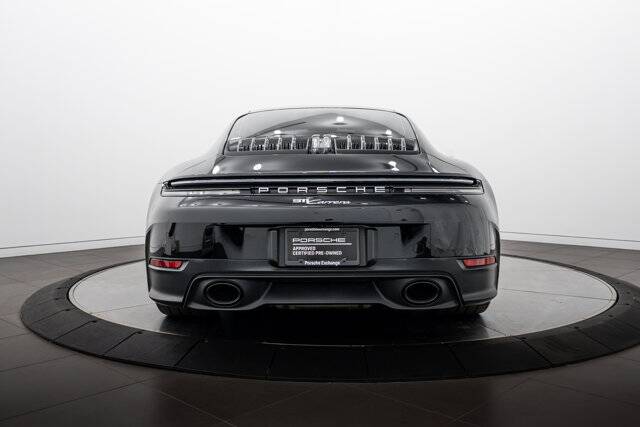 2025 911 Carrera picture #6