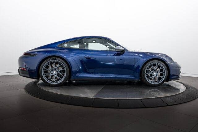 2026 911 Carrera T picture #8