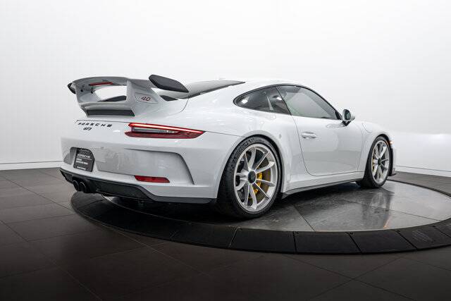 2018 911 GT3 picture #7