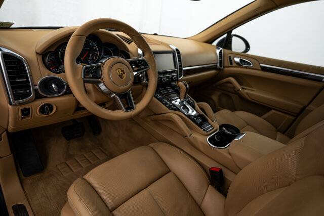 2016 Cayenne picture #4