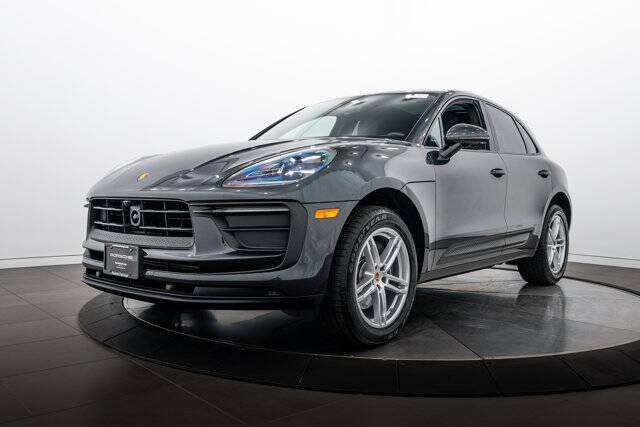 2026 Macan picture #1