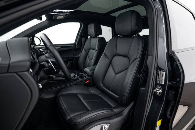 2026 Macan picture #5
