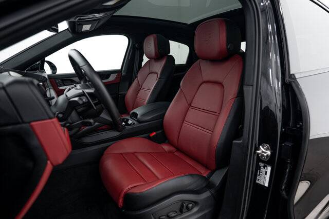 2026 Cayenne S Coupe picture #5