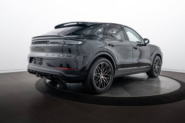 2026 Cayenne S Coupe picture #7