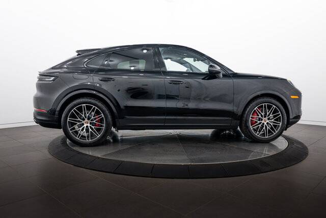 2026 Cayenne S Coupe picture #8
