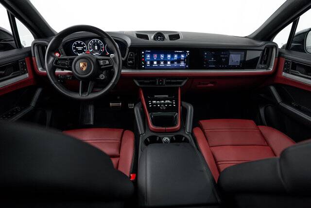 2026 Cayenne S Coupe picture #12